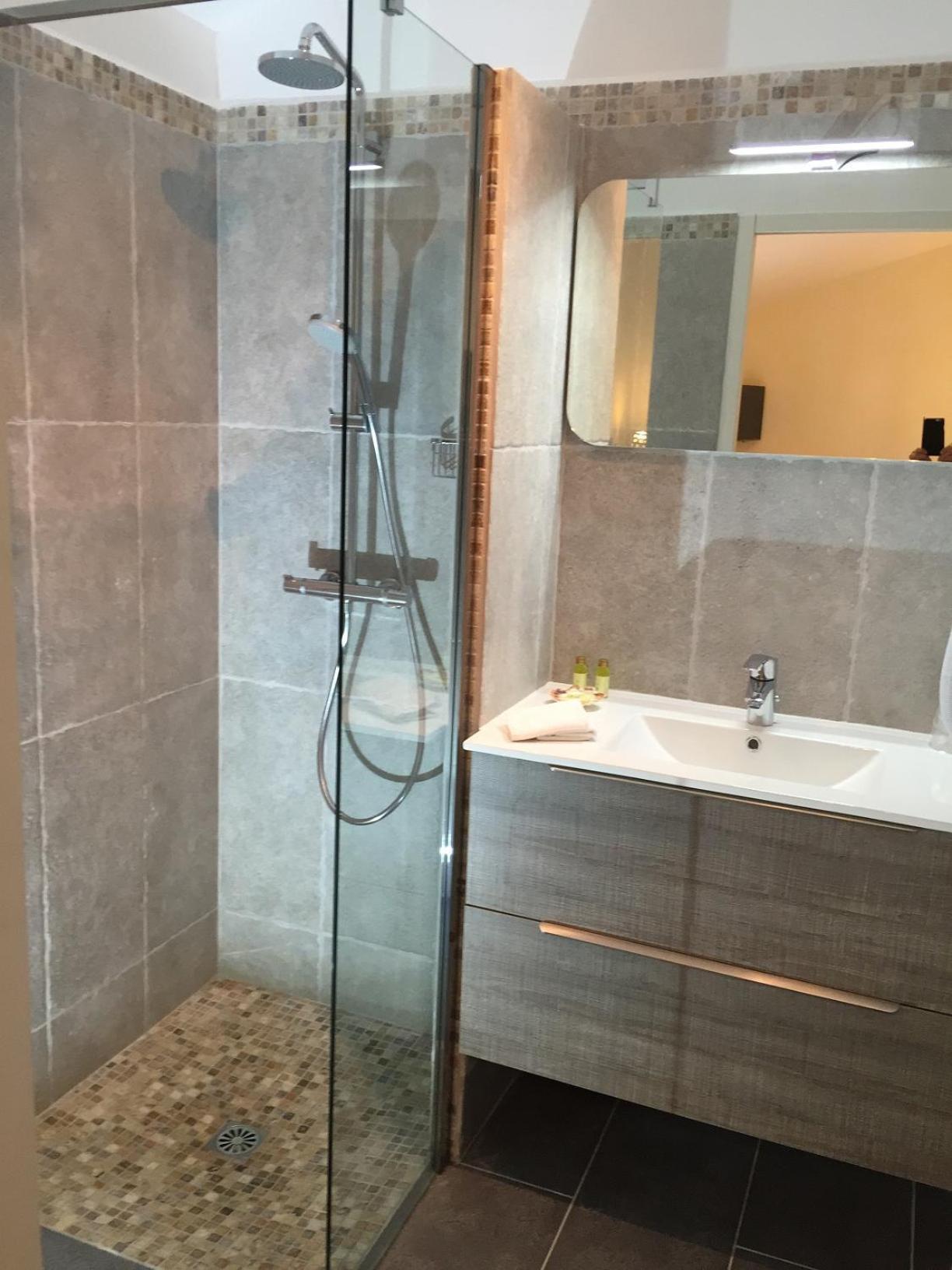 Superior Double Room with King Bed and Garden View